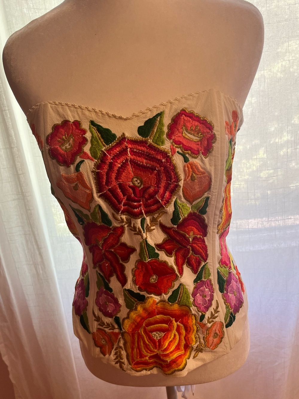Embroidered Floral Strapless Corset Top in Cream